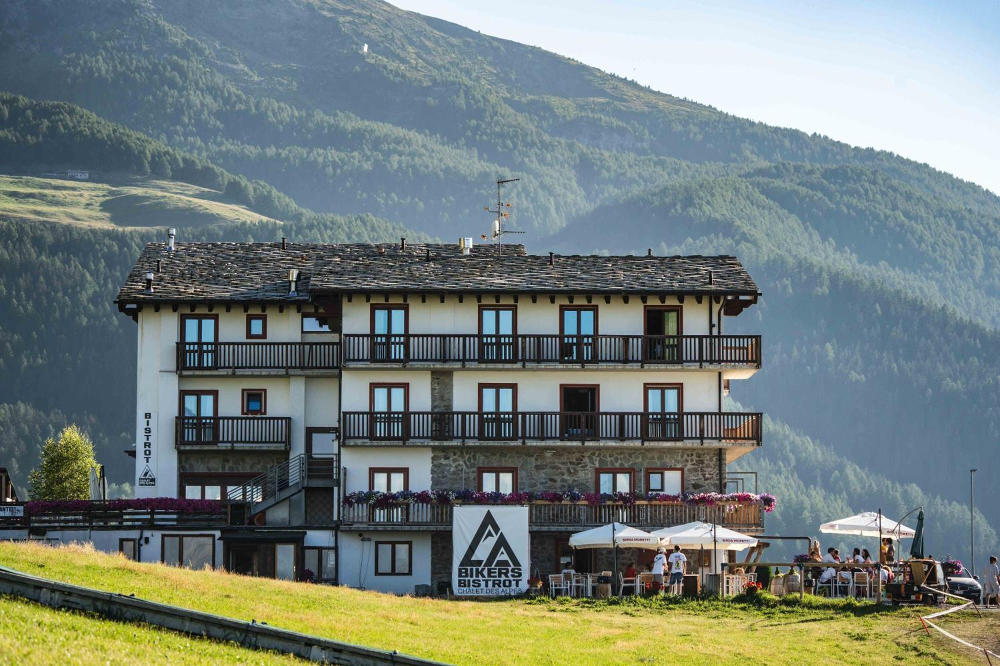 Chalet Des Alpes Грессан Экстерьер фото